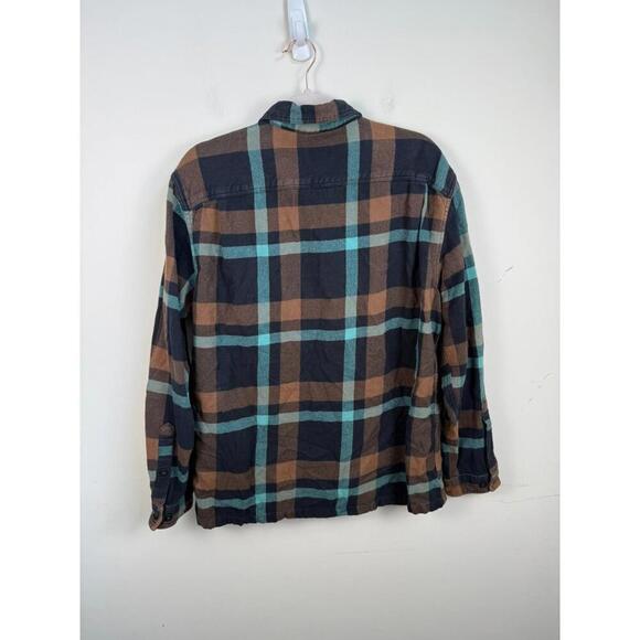 Patagonia Long-Sleeved Organic Cotton Midweight Fjord Flannel Shirt Large - Picture 4 of 8